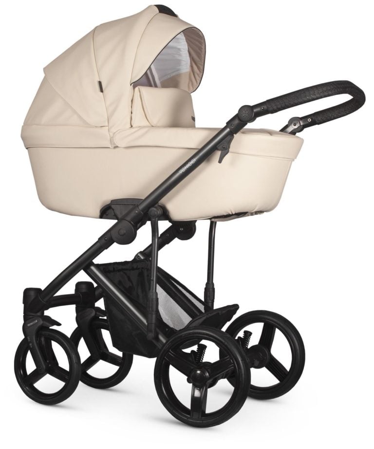 venicci silver pram